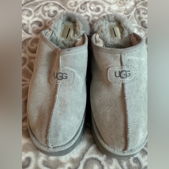 UGG Discoquette Genuine Shearling Slide Slipper Light Grey Women’s - Picture 2 of 6